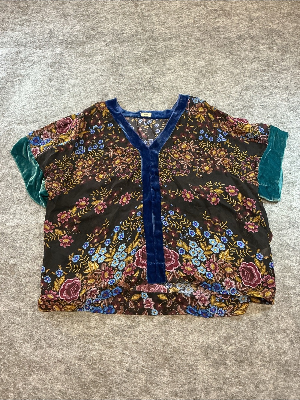 Warm Floral Velvet Trim Short Sleeve Blouse in Black with Jewel Tones Size 1